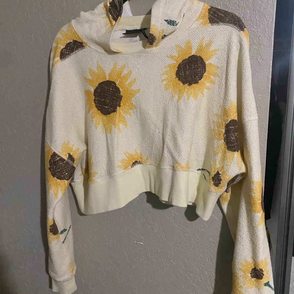 Cropped sweatshirt